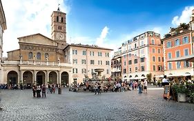 Guest House O Affittacamere La Civetta Di Trastevere B